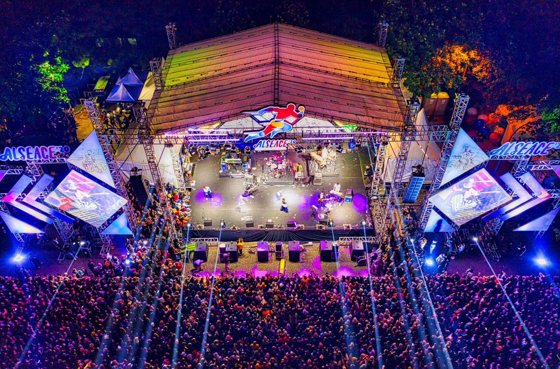 rigging backdrop kokoh dan aman untuk tampilan panggung impresif