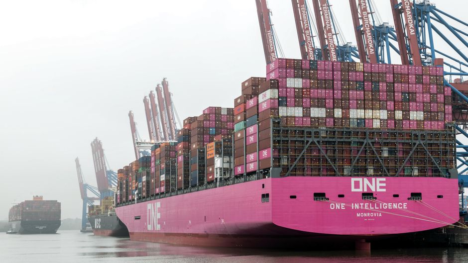 Artificial Intelligence container recognition