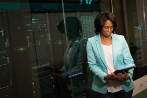 Data Center Server Room Security yang Profesional untuk Anda